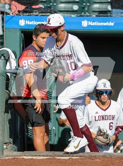 Thumbnail 1 in London vs. Brock (UIL 3A Baseball Final) photogallery.