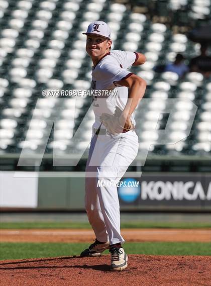 Thumbnail 2 in London vs. Brock (UIL 3A Baseball Final) photogallery.