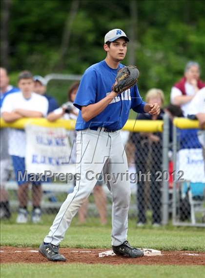 Thumbnail 2 in Haldane vs. Voorheesville (NYSPHSAA Class C Semifinal) photogallery.