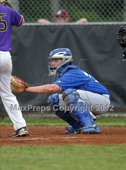 Thumbnail 3 in Haldane vs. Voorheesville (NYSPHSAA Class C Semifinal) photogallery.