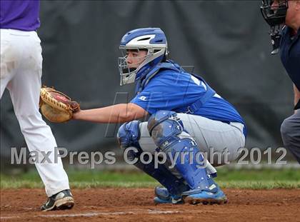 Thumbnail 2 in Haldane vs. Voorheesville (NYSPHSAA Class C Semifinal) photogallery.