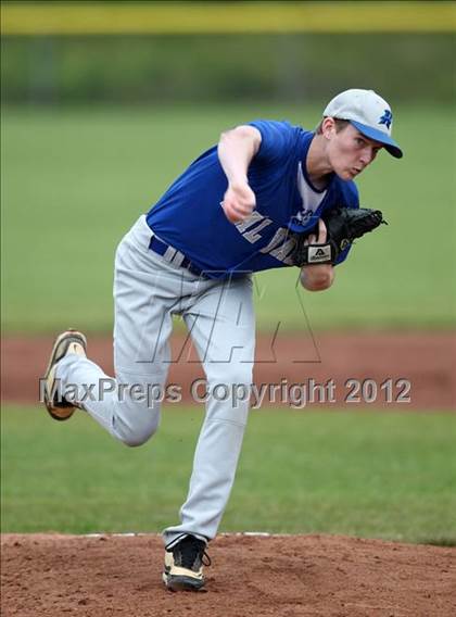 Thumbnail 2 in Haldane vs. Voorheesville (NYSPHSAA Class C Semifinal) photogallery.