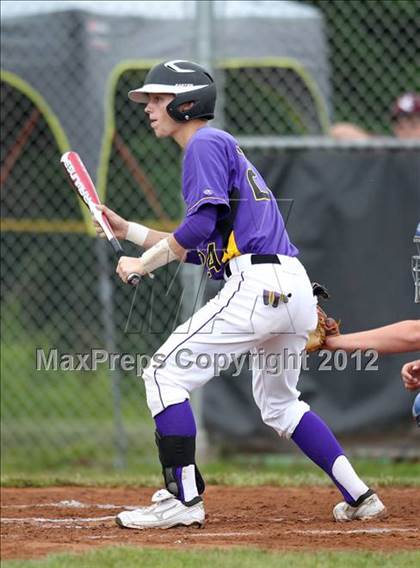 Thumbnail 3 in Haldane vs. Voorheesville (NYSPHSAA Class C Semifinal) photogallery.