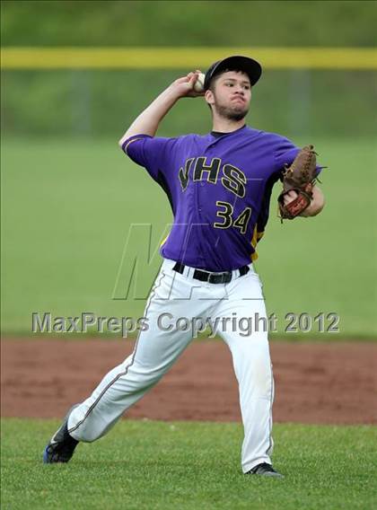 Thumbnail 1 in Haldane vs. Voorheesville (NYSPHSAA Class C Semifinal) photogallery.