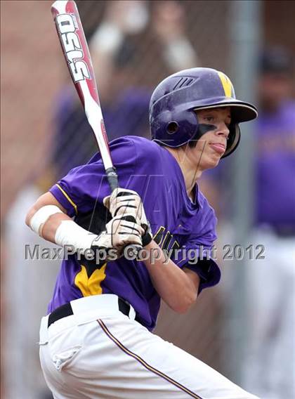 Thumbnail 2 in Haldane vs. Voorheesville (NYSPHSAA Class C Semifinal) photogallery.