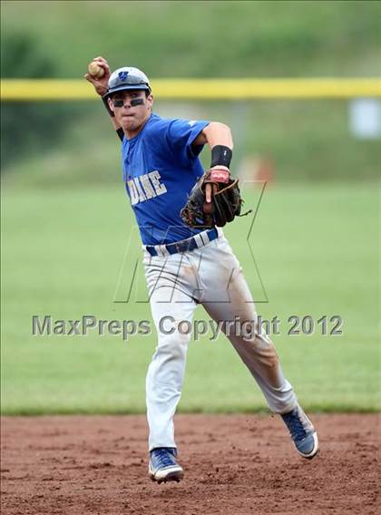 Thumbnail 3 in Haldane vs. Voorheesville (NYSPHSAA Class C Semifinal) photogallery.