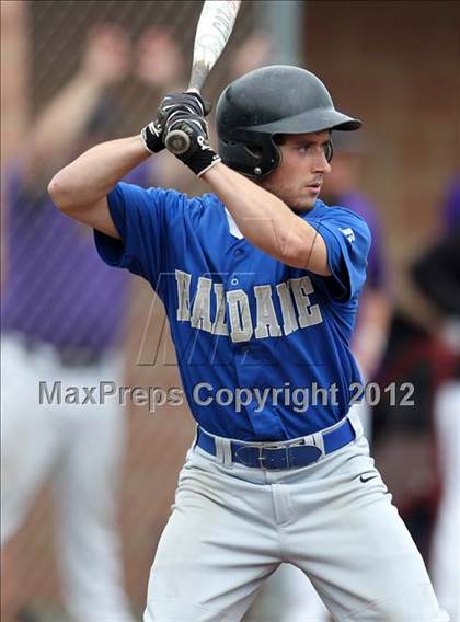 Thumbnail 2 in Haldane vs. Voorheesville (NYSPHSAA Class C Semifinal) photogallery.
