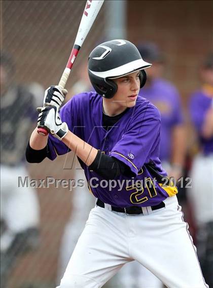 Thumbnail 2 in Haldane vs. Voorheesville (NYSPHSAA Class C Semifinal) photogallery.