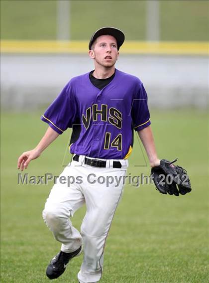 Thumbnail 3 in Haldane vs. Voorheesville (NYSPHSAA Class C Semifinal) photogallery.