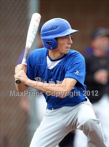 Thumbnail 2 in Haldane vs. Voorheesville (NYSPHSAA Class C Semifinal) photogallery.