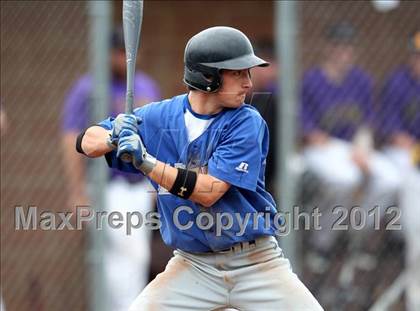 Thumbnail 1 in Haldane vs. Voorheesville (NYSPHSAA Class C Semifinal) photogallery.
