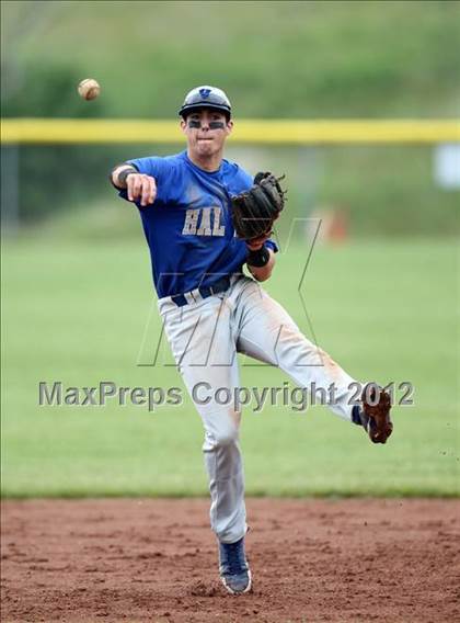 Thumbnail 2 in Haldane vs. Voorheesville (NYSPHSAA Class C Semifinal) photogallery.