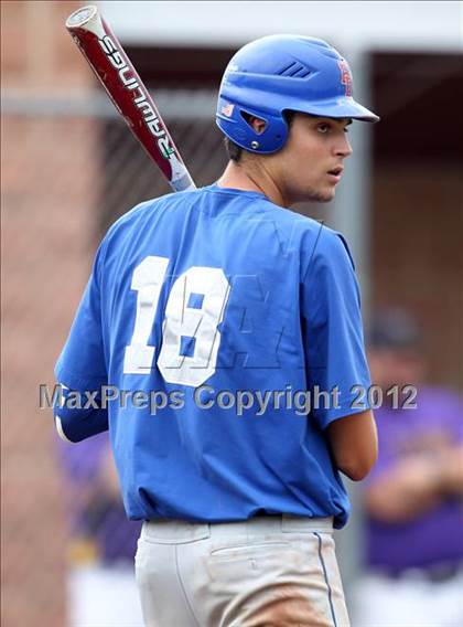 Thumbnail 3 in Haldane vs. Voorheesville (NYSPHSAA Class C Semifinal) photogallery.