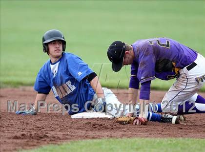 Thumbnail 2 in Haldane vs. Voorheesville (NYSPHSAA Class C Semifinal) photogallery.