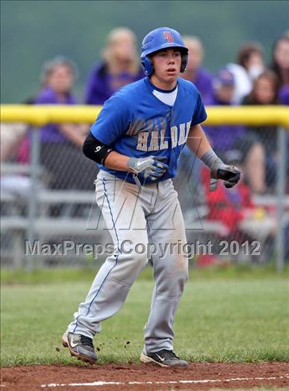 Thumbnail 1 in Haldane vs. Voorheesville (NYSPHSAA Class C Semifinal) photogallery.