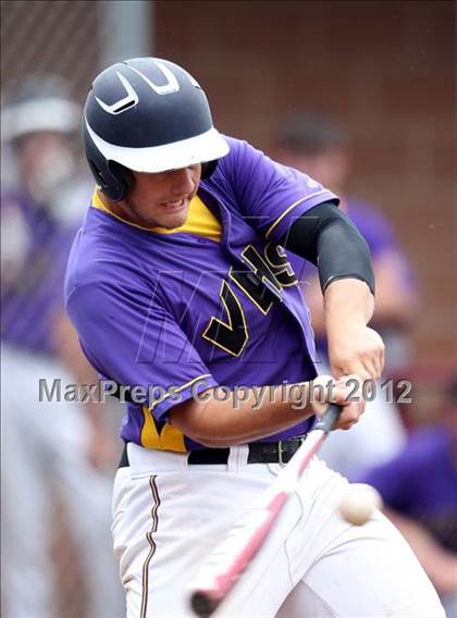 Thumbnail 2 in Haldane vs. Voorheesville (NYSPHSAA Class C Semifinal) photogallery.