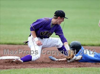 Thumbnail 3 in Haldane vs. Voorheesville (NYSPHSAA Class C Semifinal) photogallery.