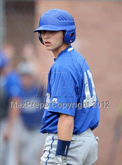 Thumbnail 1 in Haldane vs. Voorheesville (NYSPHSAA Class C Semifinal) photogallery.