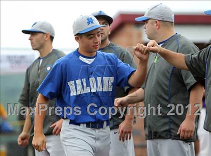 Thumbnail 1 in Haldane vs. Voorheesville (NYSPHSAA Class C Semifinal) photogallery.