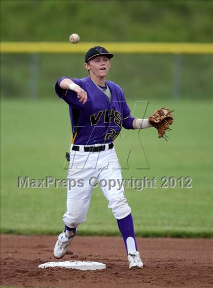 Thumbnail 3 in Haldane vs. Voorheesville (NYSPHSAA Class C Semifinal) photogallery.