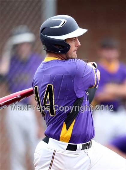 Thumbnail 3 in Haldane vs. Voorheesville (NYSPHSAA Class C Semifinal) photogallery.