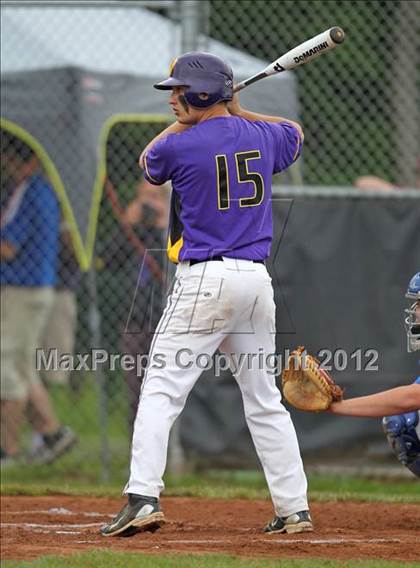 Thumbnail 1 in Haldane vs. Voorheesville (NYSPHSAA Class C Semifinal) photogallery.