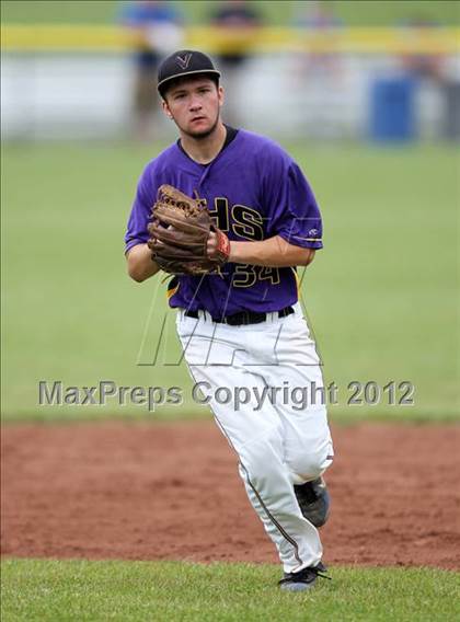 Thumbnail 2 in Haldane vs. Voorheesville (NYSPHSAA Class C Semifinal) photogallery.