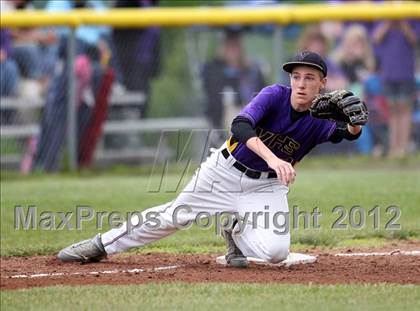 Thumbnail 2 in Haldane vs. Voorheesville (NYSPHSAA Class C Semifinal) photogallery.