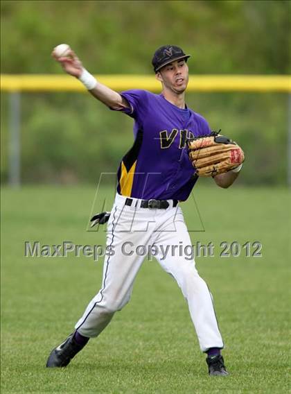 Thumbnail 2 in Haldane vs. Voorheesville (NYSPHSAA Class C Semifinal) photogallery.