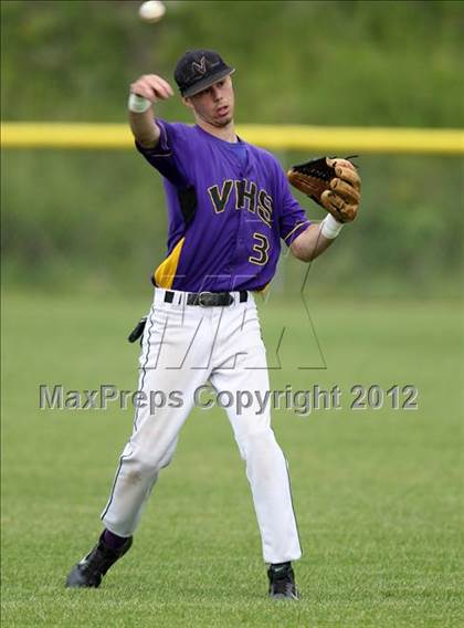 Thumbnail 3 in Haldane vs. Voorheesville (NYSPHSAA Class C Semifinal) photogallery.