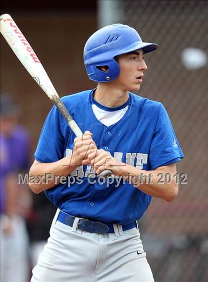 Thumbnail 1 in Haldane vs. Voorheesville (NYSPHSAA Class C Semifinal) photogallery.