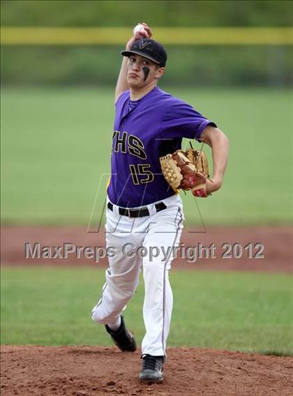 Thumbnail 3 in Haldane vs. Voorheesville (NYSPHSAA Class C Semifinal) photogallery.