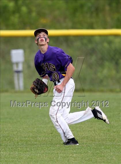 Thumbnail 2 in Haldane vs. Voorheesville (NYSPHSAA Class C Semifinal) photogallery.
