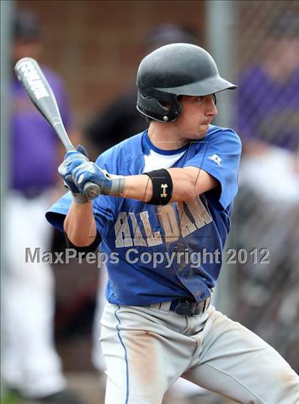 Thumbnail 1 in Haldane vs. Voorheesville (NYSPHSAA Class C Semifinal) photogallery.
