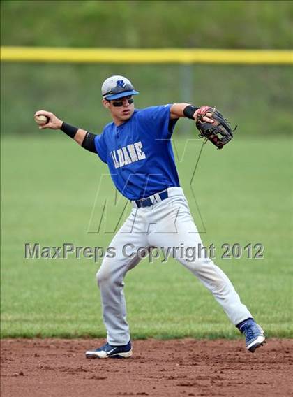 Thumbnail 3 in Haldane vs. Voorheesville (NYSPHSAA Class C Semifinal) photogallery.