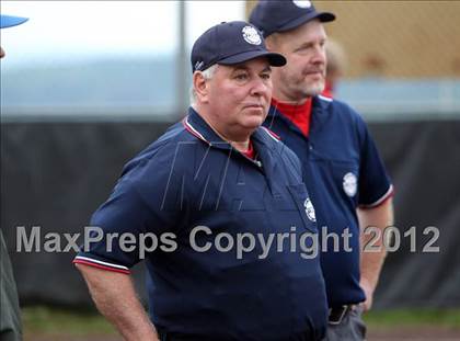 Thumbnail 3 in Haldane vs. Voorheesville (NYSPHSAA Class C Semifinal) photogallery.