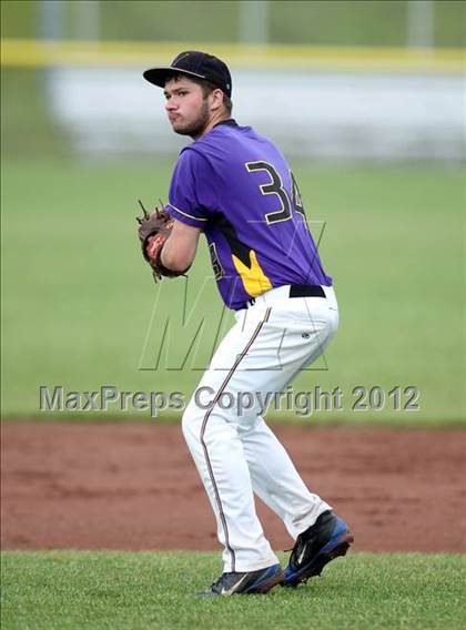 Thumbnail 3 in Haldane vs. Voorheesville (NYSPHSAA Class C Semifinal) photogallery.