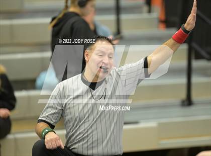 Thumbnail 2 in UHSAA 6A Divisionals photogallery.