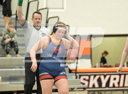 Thumbnail 3 in UHSAA 6A Divisionals photogallery.