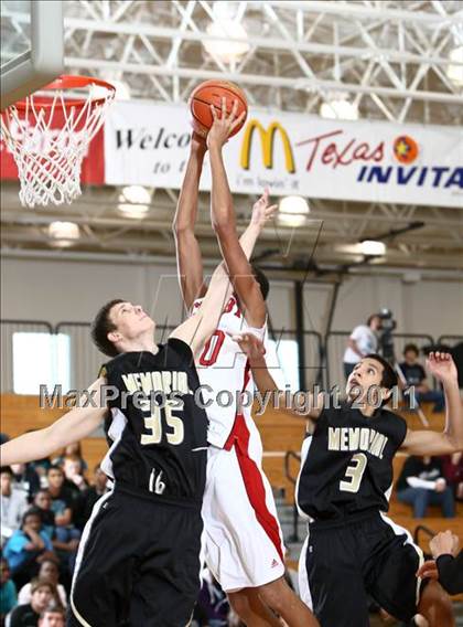 Thumbnail 3 in Pasadena Memorial vs Crosby (Mc Donald's Texas Invitational) photogallery.