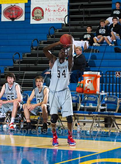 Thumbnail 3 in Sylmar vs Aubd Senior Sharks (National Prep Classic) photogallery.