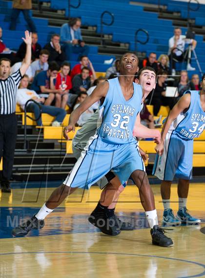 Thumbnail 2 in Sylmar vs Aubd Senior Sharks (National Prep Classic) photogallery.
