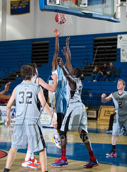 Thumbnail 1 in Sylmar vs Aubd Senior Sharks (National Prep Classic) photogallery.