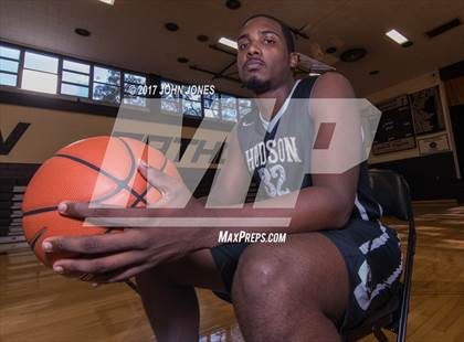 Thumbnail 1 in Hudson Catholic (Preseason Early Contenders Photo Shoot)  photogallery.