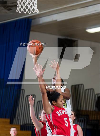 Thumbnail 3 in Roosevelt vs Red Hook (MHAL Semifinal) photogallery.