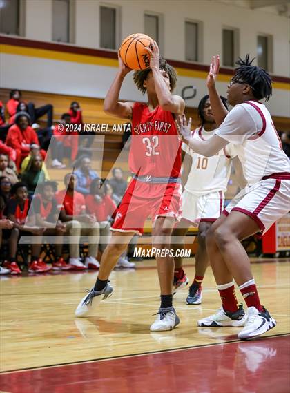 Thumbnail 2 in Seventy-First @ Douglas Byrd photogallery.