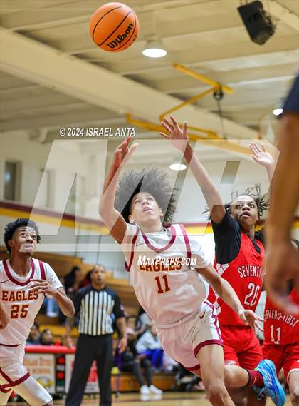 Thumbnail 2 in Seventy-First @ Douglas Byrd photogallery.