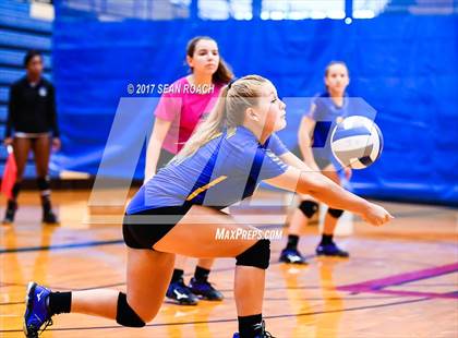Thumbnail 1 in McCallum @ Anderson photogallery.