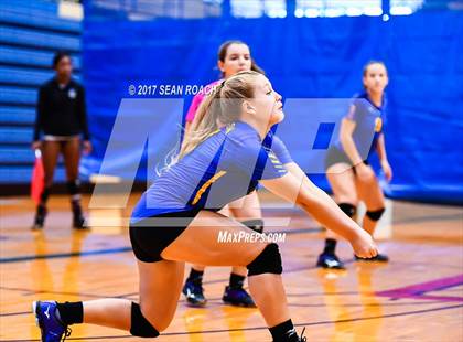 Thumbnail 3 in McCallum @ Anderson photogallery.