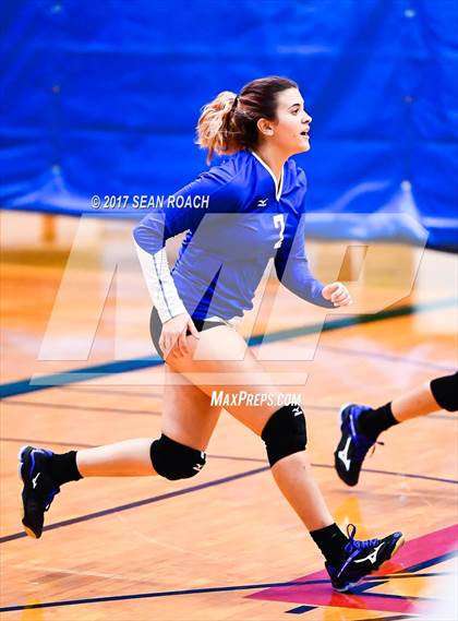 Thumbnail 3 in McCallum @ Anderson photogallery.